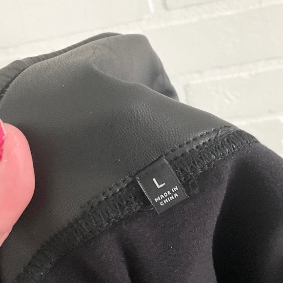 Anthropologie x 7 for All Mankind Leggings Liquid Vegan Leather Black Like new L - Picture 10 of 10
